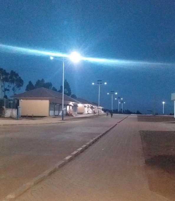 海州区非洲科特迪瓦太阳能路灯工程